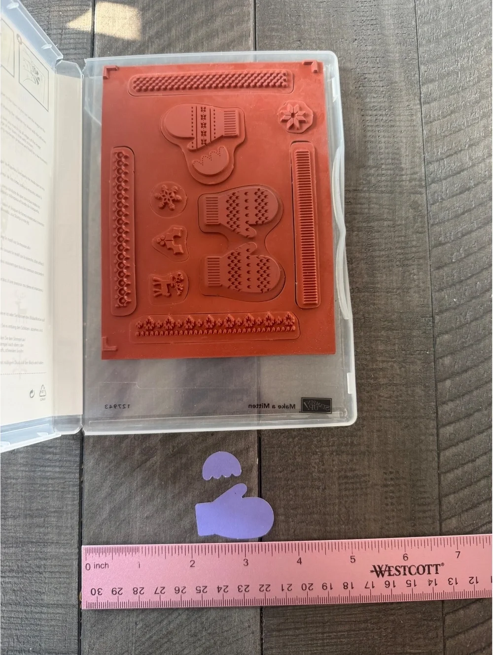 Stampin’ Up Make a Mitten stamp set with matching shape punch